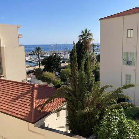 La Cigale Bord De * Menton