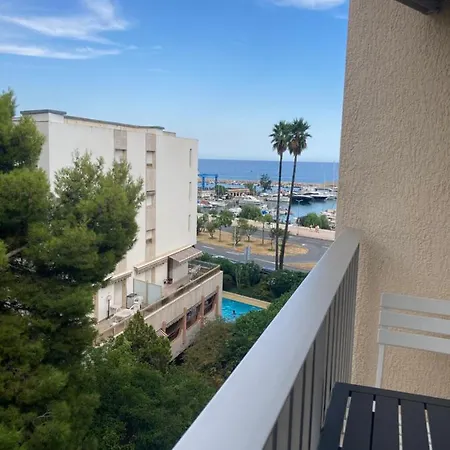 La Cigale Bord De Μεντόν